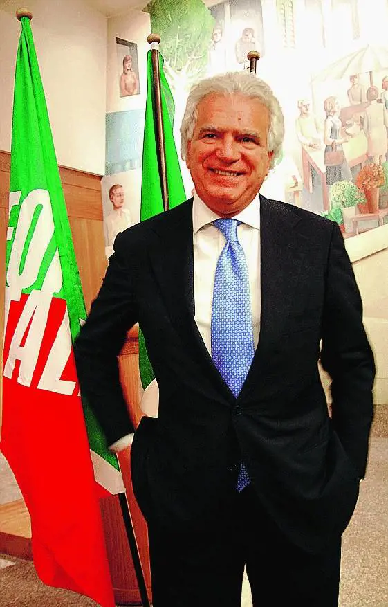 Verdini disegna il futuro del Pdl: «Al governo 10 anni e il Quirinale»