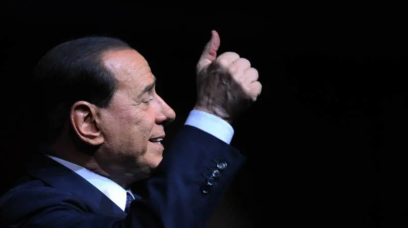 Berlusconi attacca: opposizione sfascista 
Schifani a Veltroni: basta avvelenare il clima