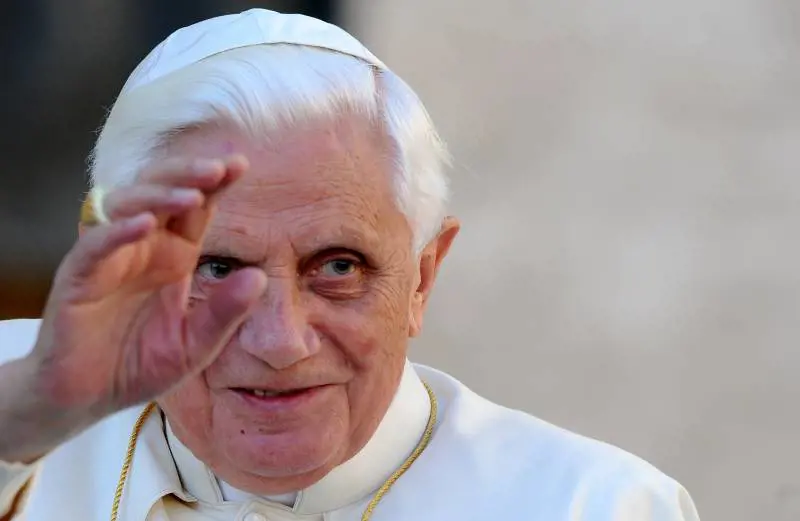 Papa Ratzinger: "Pio XII condannò  
subito la mostruosità del nazismo"