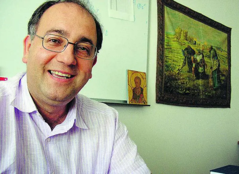 «Tanti soldi, pochi amici Ecco il mondo di oggi»