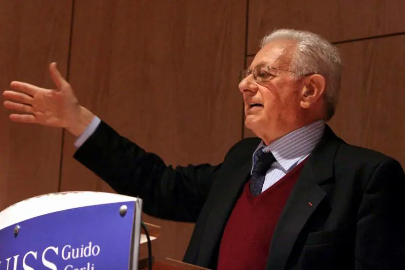 "Servono riforme che premino i prof più bravi"