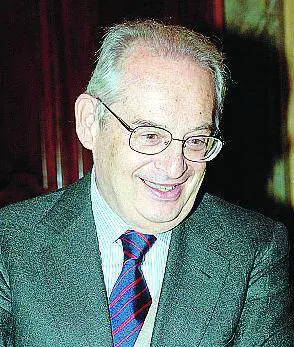 Medaglia alleroe del Gratosoglio Salvò due fratellini da un incendio