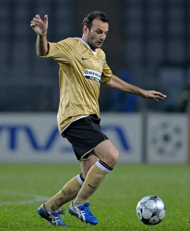 "Stare fuori fa male 
solo se la Juve non vince"