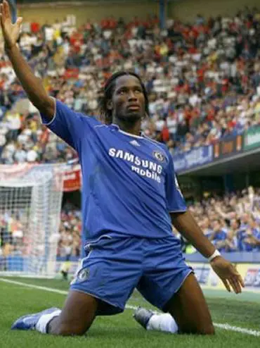 L’Inter prenota Drogba. Helguera, 
un’idea per la difesa del Milan