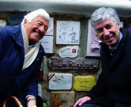 Gasperini immortalato nel Muretto