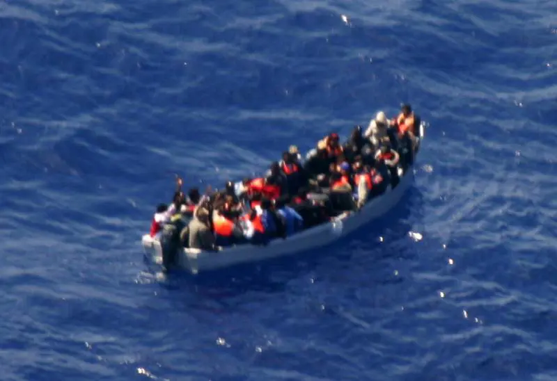 Il Vaticano: "Immigrazione, l'Italia cambi" 
Unhcr, Frattini: "Rispetto anche se sbaglia"