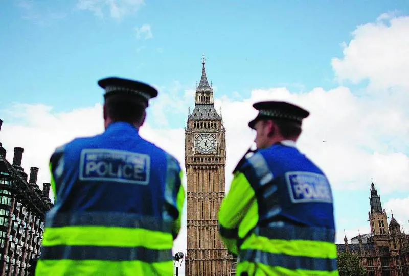 Terremoto a Westminster Costretto a dimettersi il presidente della Camera