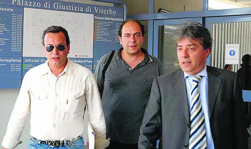 Troppi sospetti sull’amante di Esposito