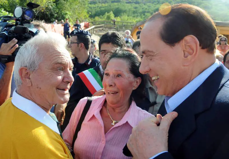 Abruzzo, il premier: entro un mese le prime case