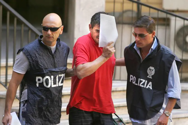 Gay aggrediti, Svastichella al gip: "Io provocato"