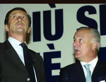 «Io, per amicizia e dovere  con Fini alla Festa del Pd»