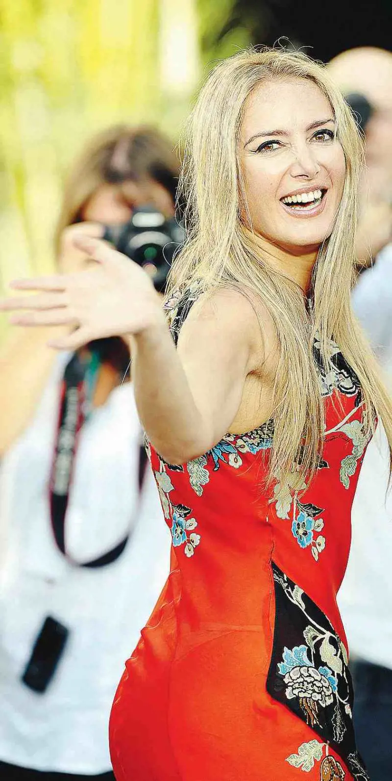 Anche una escort minaccia la libertà di stampa...