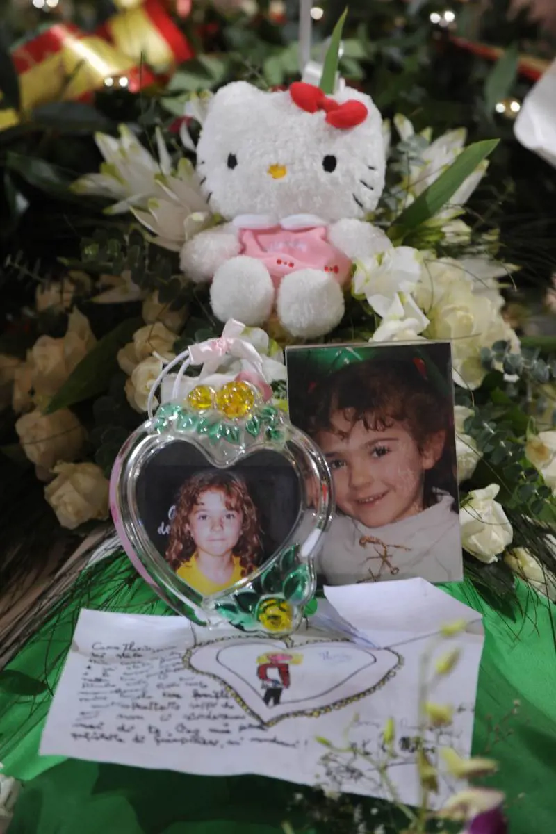 Tutta Messina piange le vittime della tragedia 
Il messaggio del Pontefice: "Impegno comune"