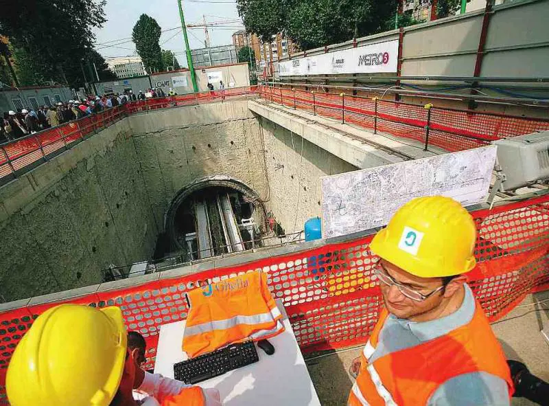 La città cambia faccia e il metrò 
del 2030 si fermerà in 226 stazioni