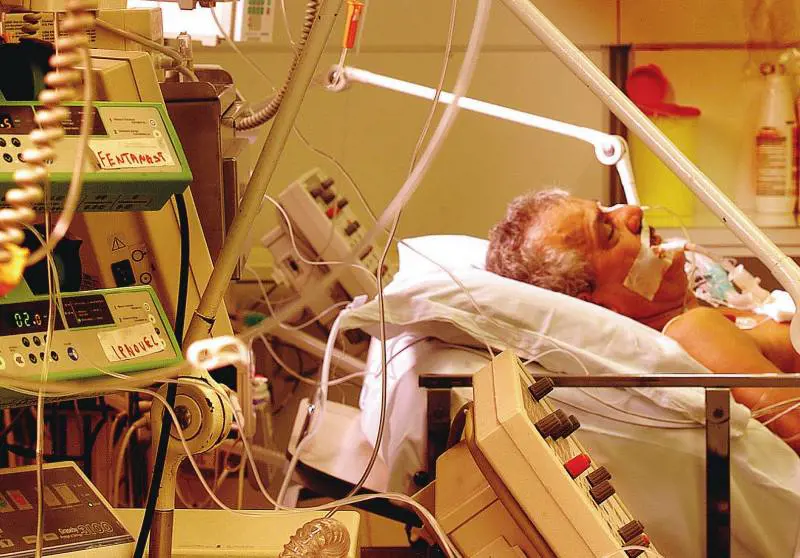 In coma per 23 anni come Eluana  
E ora scoprono che sente tutto