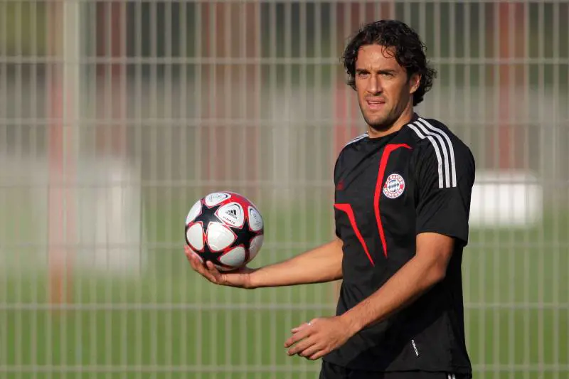 Toni rompe in tv con Van Gaal: via dalla rosa