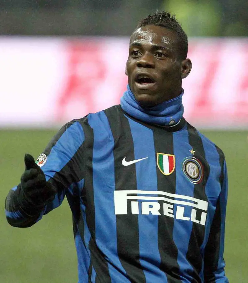 L’Inter contro Balotelli. E resta a casa