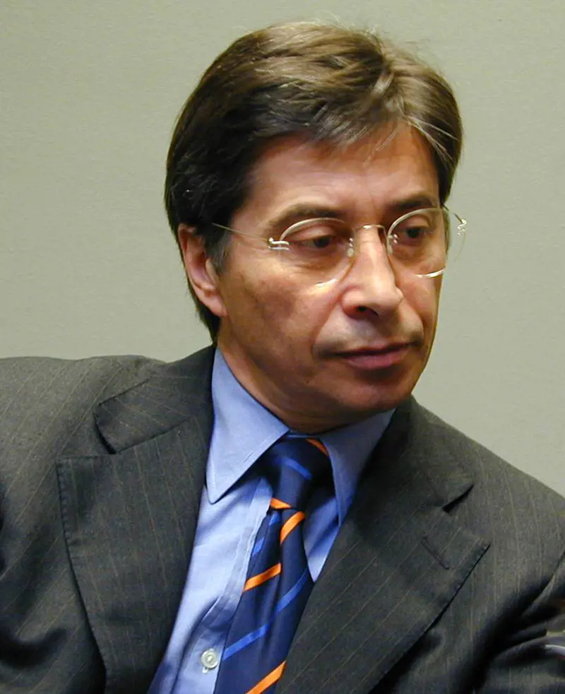 Errani, il governatore Pd che ripudia il fratello