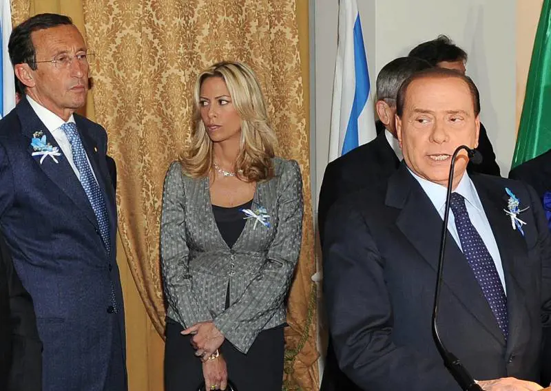 Pdl alla conta dei voti: oggi la direzione 
Berlusconi: "Gianfranco? E' un ospite"