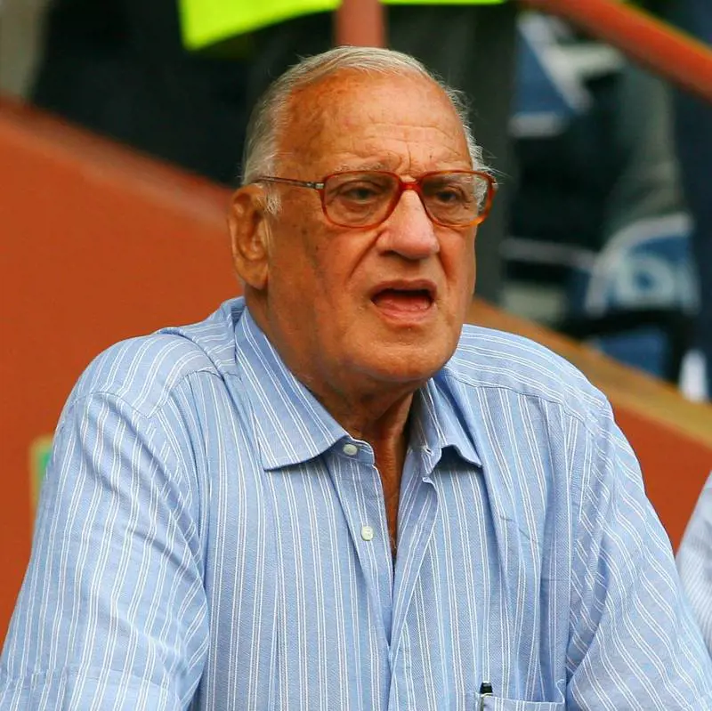 «Il mio ruolo da presidente onorario del Pdl»