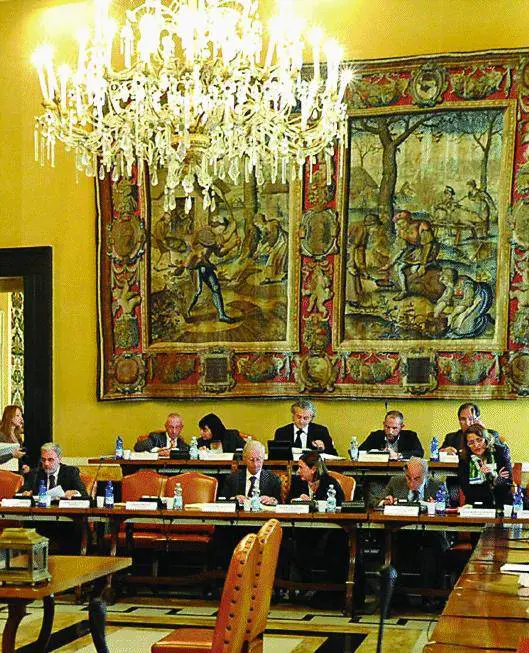Limoncini amaro per la Lega La sinistra brinda allo scippo