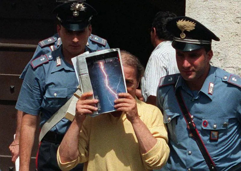 Carboni torna in manette: "Capo della nuova P2"