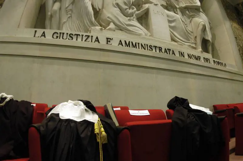 Privilegi dei giudici: mille permessi in sei mesi