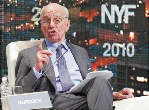 Murdoch, finanza e costruttori: i poteri forti che spingono Fini