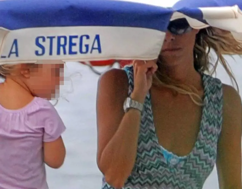 L'inchiesta, quante case hanno Fini e Tulliani?  
Gaucci aiuta i pm a scovare l’impero "scippato"