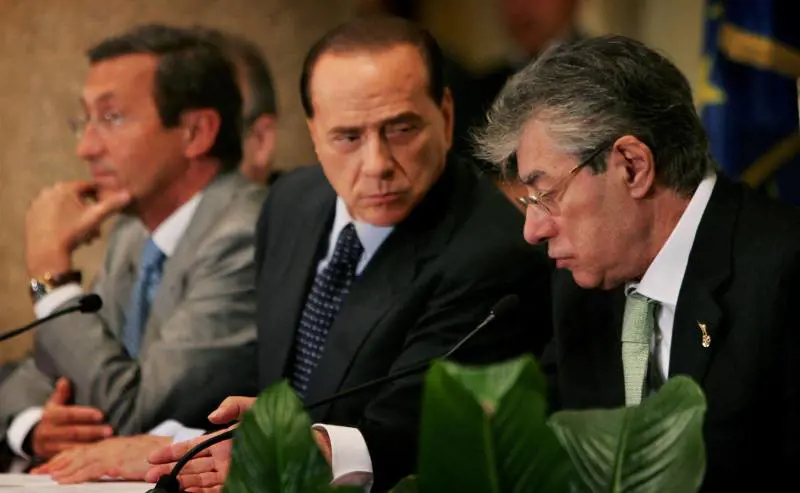 Bossi tratta, per Fini è l’ultima chance