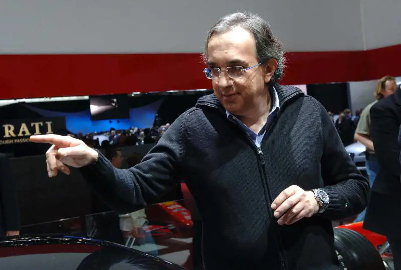 Fiat, Marchionne a Fiom: 
"Non li ascolto neanche" 
Poi "blinda" Alfa e Ferrari
