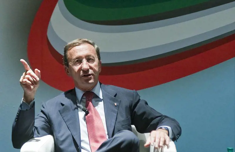 Fini: "Niente fiducia, Fli andrà all'opposizione"