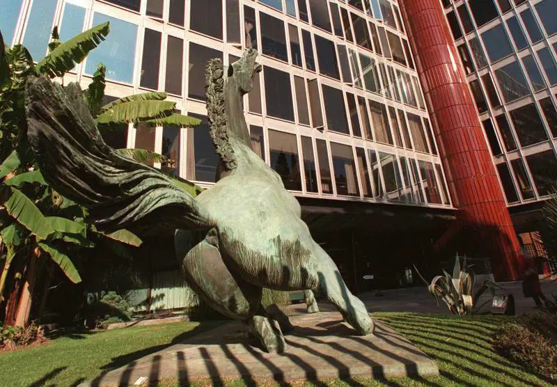 Il giudice nomina un "custode" per fare le pulci agli affari in Rai