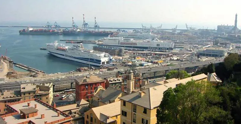 Genova, una canzone che ti entra nel cuore