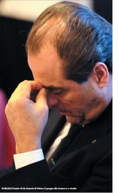 Se perde altri tre deputati Di Pietro rischia di sparire