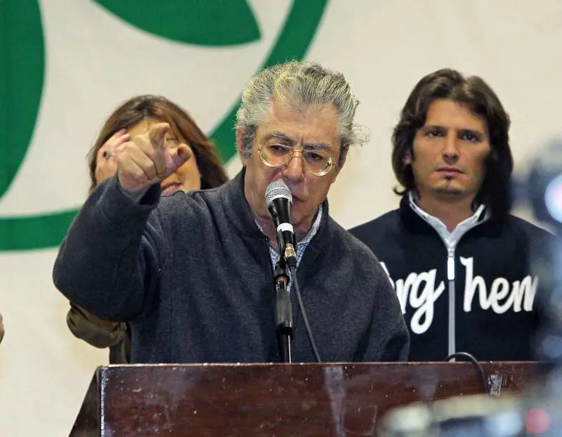 Bossi: "Silvio non fa accordi con chiunque 
Legge elettorale? Si deve parlare con Calderoli"