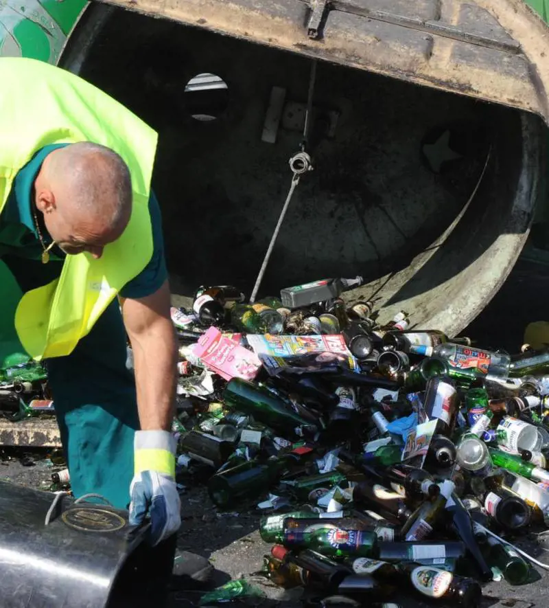 Senza gli sprechi del Comune i genovesi si divertono lo stesso