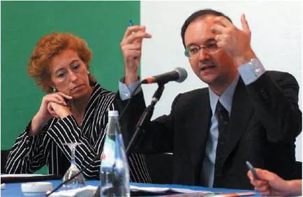 Fli: "Non voteremo Moratti al primo turno"