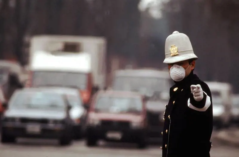 Smog, via al piano d'emergenza: 
stop al traffico e domeniche a piedi
