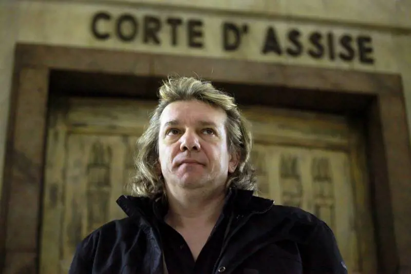 Milano, uccise rapinatore  
Chiesti 9 anni e mezzo 
dal pg per il tabaccaio