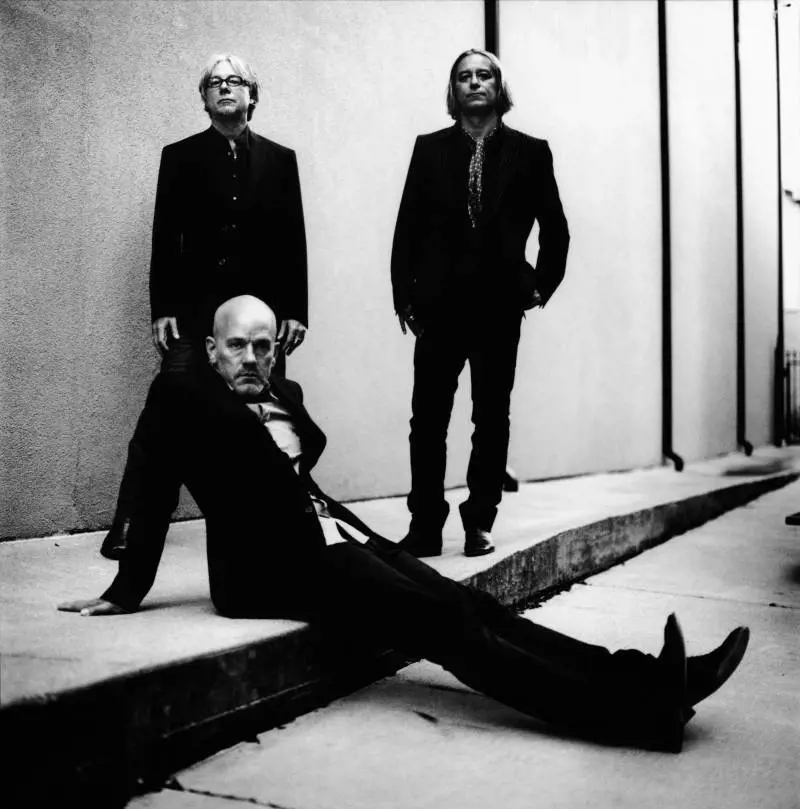 L’ultima sfida dei Rem: un disco per immagini