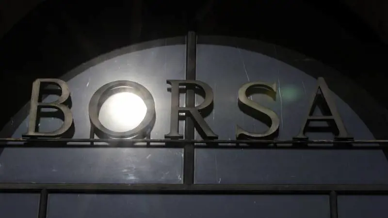 In Borsa le banche in profondo rosso 
C'è l'ansia dopo gli aumenti di capitale