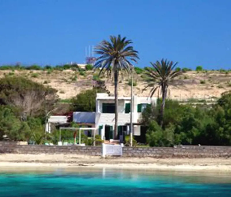 Ecco la casa di Silvio da 1,5 milioni «Lho comprata di notte su internet»