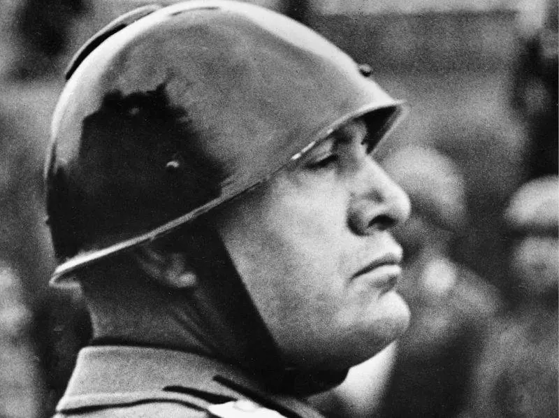 Tappate la bocca al Duce: il mandato delle spie inglesi