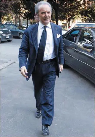 Onore al soldato Masi 
entrato nella guerra  
con gli intoccabili Rai