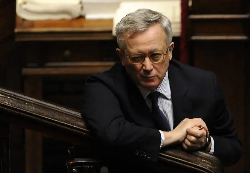 Economia, la Camera ha chiuso le ganasce fiscali