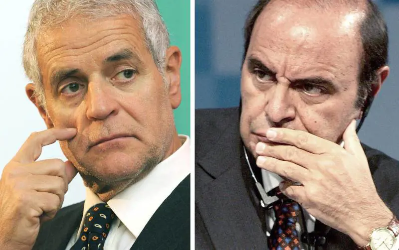 Formigoni silura Vespa:  
"Un solo invito in 5 anni" 
Il conduttore: "Esagera"