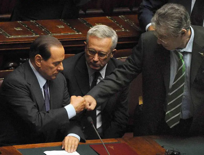 Si incrina l'asse tra Bossi e Tremonti:  
necessario che Giulio abbassi le tasse