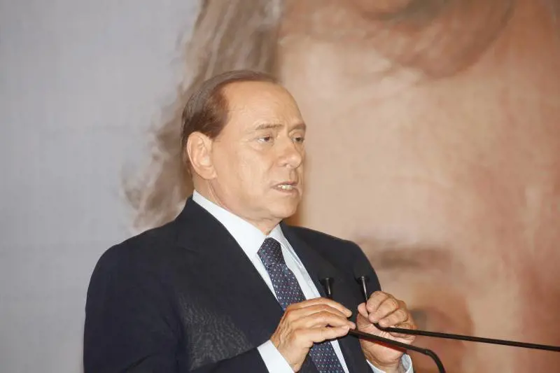 Il Cav ha un nuovo piano  
per rivoluzionare il fisco