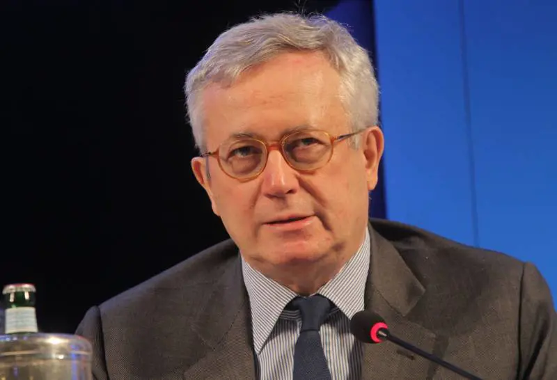 Tassare banche e risparmi 
soffocherà l'economia